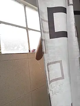 hannahb-e online show from 02/11/26, 03:50