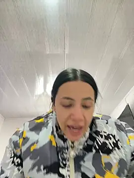 hannahb-e online show from 02/18/26, 03:19