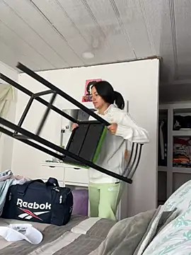 hannahb-e online show from 03/25/26, 03:40