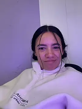 hannahb-e online show from 04/16/26, 09:39