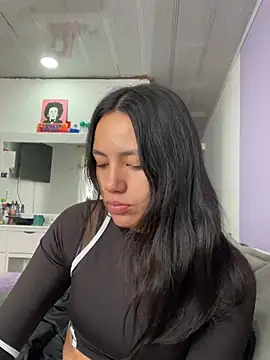 hannahb-e online show from 04/22/26, 03:46