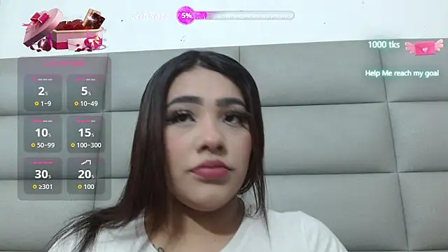 Snapshot of emily_brontee_ chatting on 09/27/25, 01:05 emily brontee online show from 09/27/25, 01:05