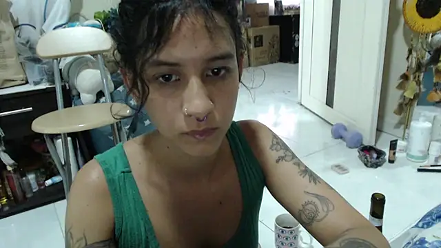AlinaWoolf  online show from 04/16/26, 09:39