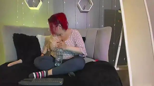 Sammy owens  online show from 02/12/25, 04:33