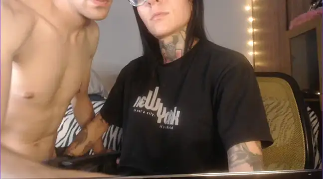 Snapshot of Tristan_fantasycam chatting on 02/02/25, 10:17 Tristan fantasycam online show from 02/02/25, 10:17