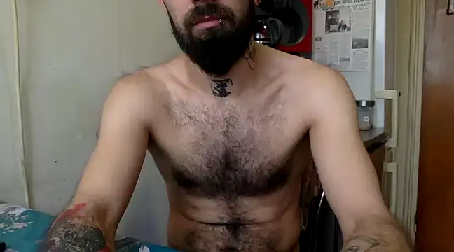 Snapshot of KalebConnor chatting on 12/29/24, 01:06 KalebConnor online show from 12/29/24, 01:06