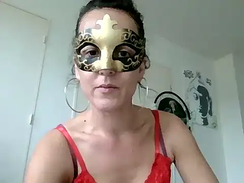 Masquegirlmysterious online show from 11/10/25, 12:48