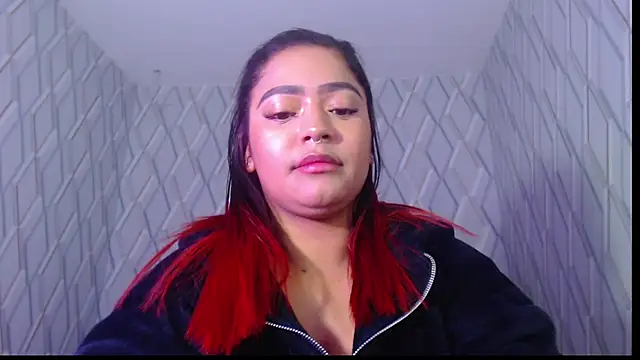 Snapshot of NicolleTaylor chatting on 01/30/25, 04:06 NicolleTaylor online show from 01/30/25, 04:06