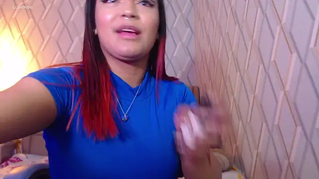 Snapshot of NicolleTaylor chatting on 02/04/25, 06:14 NicolleTaylor online show from 02/04/25, 06:14
