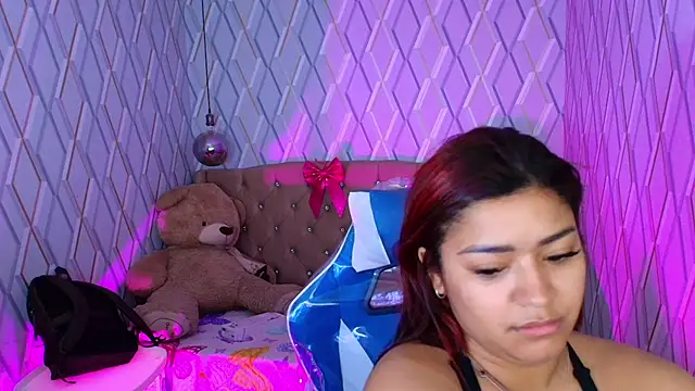 NicolleTaylor online show from 01/13/26, 04:07