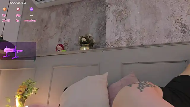 Tifany wow online show from 03/07/25, 08:44