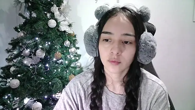 Snapshot of aineangeel chatting on 01/22/25, 12:16 aineangeel online show from 01/22/25, 12:16