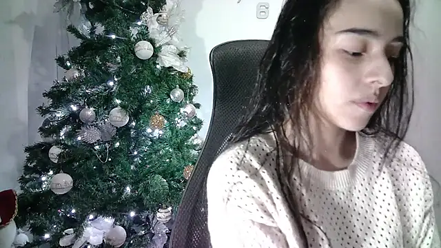 Snapshot of aineangeel chatting on 01/24/25, 12:42 aineangeel online show from 01/24/25, 12:42