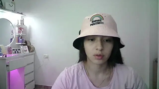 aineangeel online show from 04/21/26, 02:51