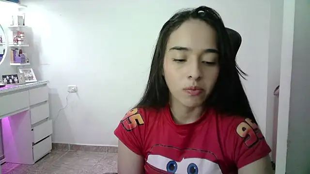 Snapshot of aineangeel chatting on 05/22/26, 12:29 aineangeel online show from 05/22/26, 12:29