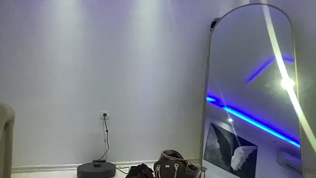 petitebeauty online show from 12/04/25, 01:26