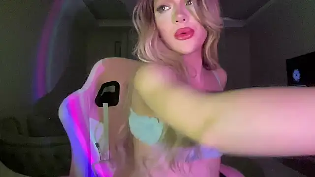 petitebeauty online show from 04/22/26, 08:10