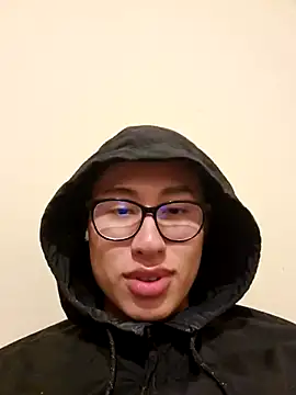 SrLuis18 online show from 12/04/24, 03:59