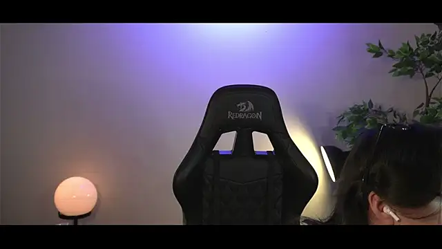 SrLuis18 online show from 01/22/25, 08:28