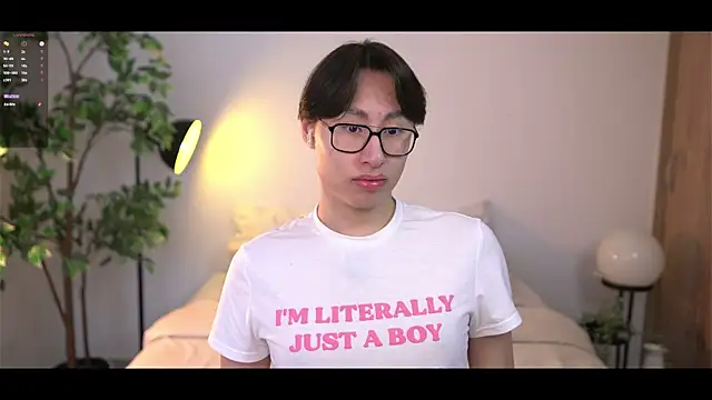 SrLuis18 online show from 09/22/25, 12:40