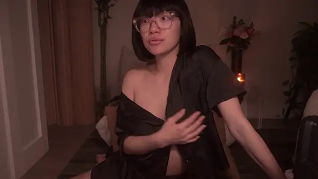 meganmei666 online show from 02/18/25, 03:21