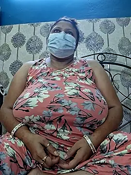 Snapshot of kunjan789 chatting on 09/18/25, 02:57 kunjan789 online show from 09/18/25, 02:57