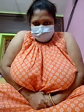 Snapshot of kunjan789 chatting on 11/15/25, 04:10 kunjan789 online show from 11/15/25, 04:10