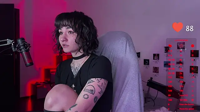 deadlysweet online show from 12/10/24, 11:30