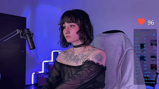 deadlysweet online show from 12/28/24, 10:02