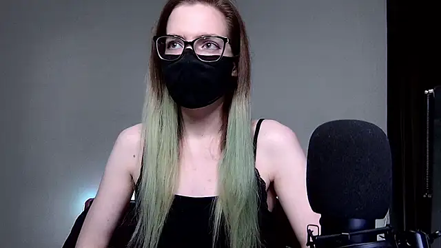 Snapshot of amber_candyfloss chatting on 12/12/24, 02:04 amber candyfloss online show from 12/12/24, 02:04