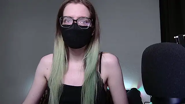 Snapshot of amber_candyfloss chatting on 12/14/24, 02:01 amber candyfloss online show from 12/14/24, 02:01