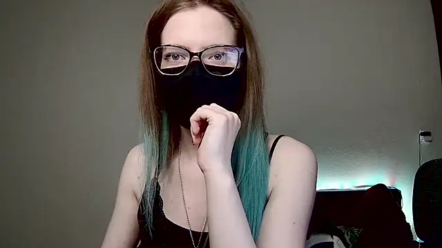 Snapshot of amber_candyfloss chatting on 03/13/25, 08:32 amber candyfloss online show from 03/13/25, 08:32