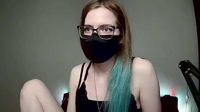 Snapshot of amber_candyfloss chatting on 03/16/25, 09:47 amber candyfloss online show from 03/16/25, 09:47