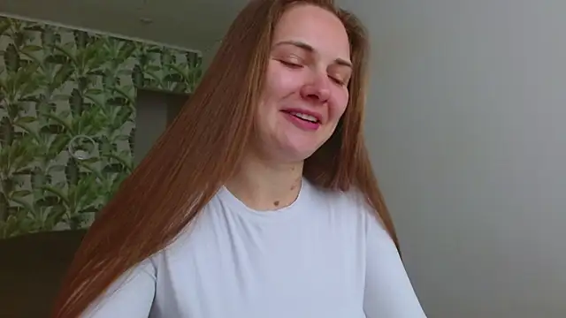 Olivia shine online show from 05/15/26, 04:19
