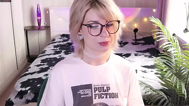  Moonlight t online show from 04/04/26, 08:45