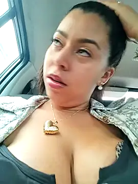 Emily Wane online show from 01/03/25, 02:19