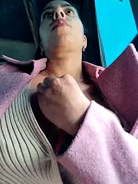 Emily Wane online show from 09/11/25, 04:40