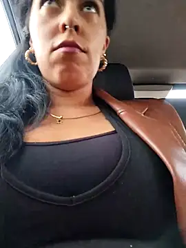 Emily Wane online show from 04/07/26, 04:51