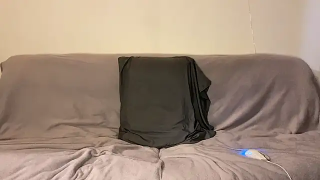 Snapshot of yoy_dee_oh chatting on 11/26/25, 12:06 yoy dee oh online show from 11/26/25, 12:06