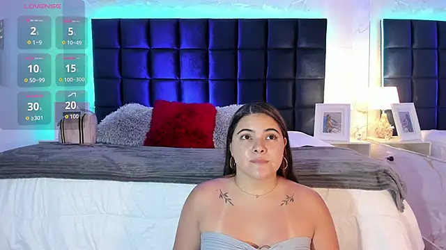 EVELIN MASON online show from 09/09/25, 07:46