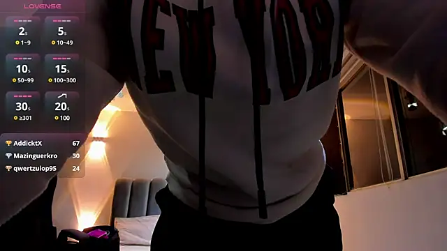 AnaRuiz online show from 02/22/25, 11:57