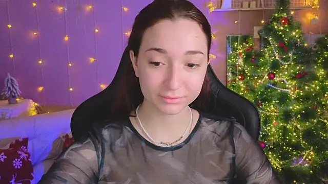 YasmineWest online show from 01/10/26, 09:00