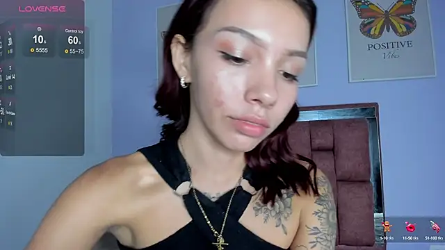 Snapshot of amysc chatting on 02/01/25, 03:30 amysc online show from 02/01/25, 03:30