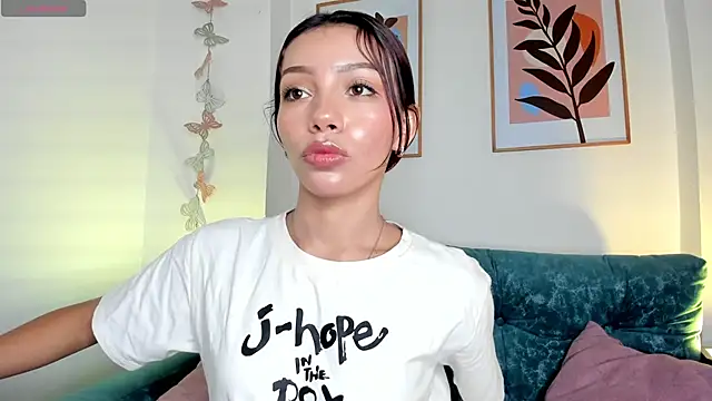 Snapshot of amysc chatting on 03/01/25, 01:51 amysc online show from 03/01/25, 01:51