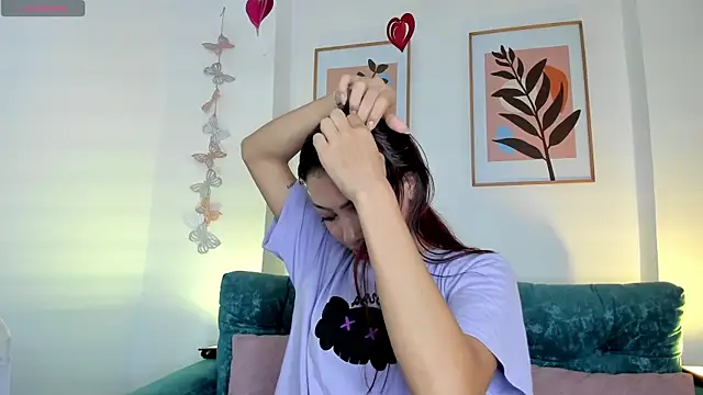 Snapshot of amysc chatting on 03/09/25, 01:15 amysc online show from 03/09/25, 01:15