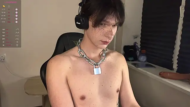 carthylovvve online show from 10/23/25, 04:28