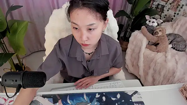 Minami 686 online show from 12/03/24, 05:42