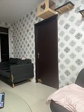 samilux5 online show from 02/19/26, 04:41