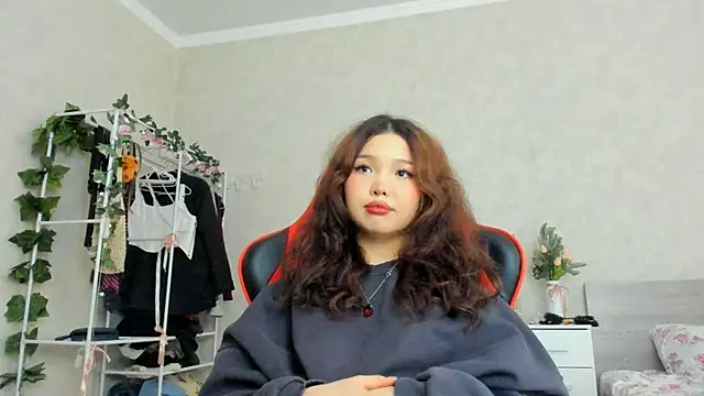 wastforu online show from 02/11/25, 10:59