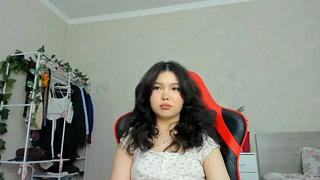 wastforu online show from 02/19/25, 04:22